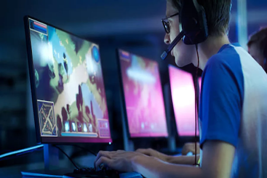 How Online Gaming Improves Focus And Reaction Time